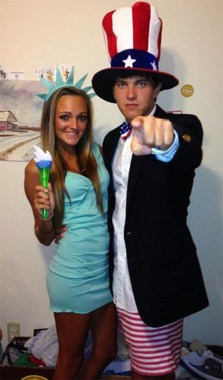 18-Best-Creative-Halloween-Costume-Ideas-For-Couples-2015-12