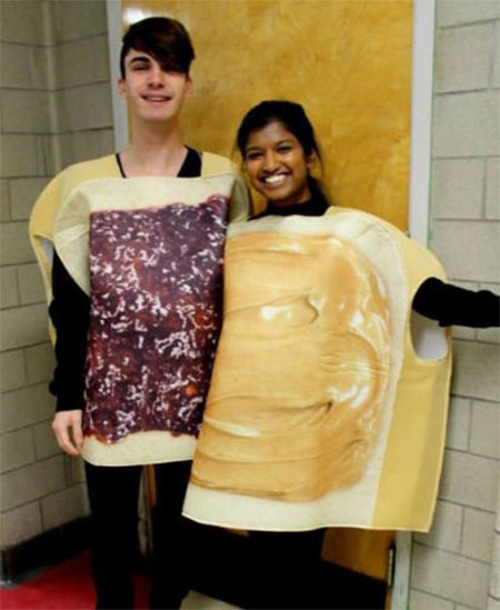 18-Best-Creative-Halloween-Costume-Ideas-For-Couples-2015-16