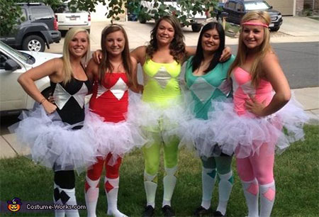 18-Best-Halloween-Costume-Ideas-For-Group-Of-Girls-2015-3