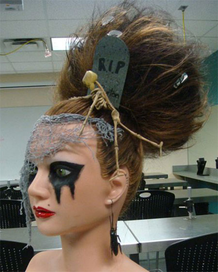 20-Crazy-Scary-Halloween-Hairstyle-Ideas-For-Kids-Girls-Women-2015-14