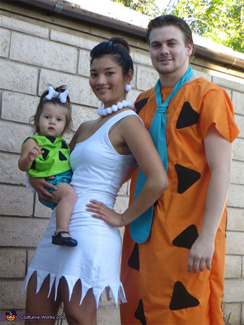 20-Cute-Funny-Family-Themed-Halloween-Costume-Ideas-2015-15