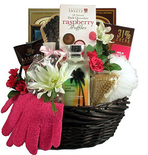 15-Mother’s-Day-Gift-Baskets-Hampers-2019-3