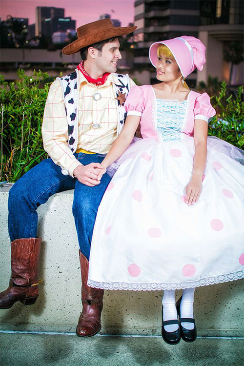 Disney-Halloween-Couples-Costumes-ideas-2021-Couples-Outfits-9