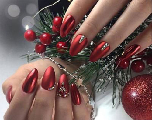 Christmas-Nail-Art-Designs-Ideas-2021-Festive-Nails-21