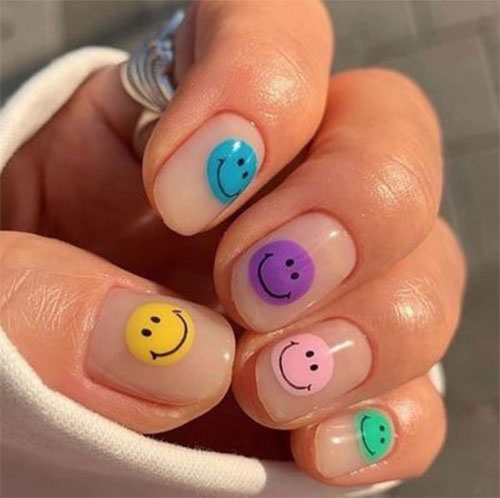 Smiley-Face-Nail-Art-Designs-That-ll-Boost-Your-Mood-10
