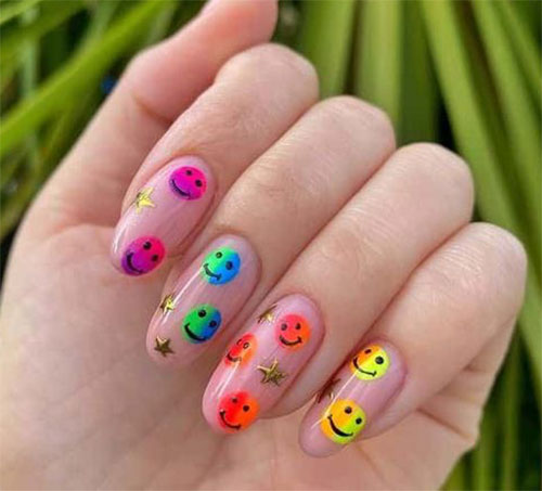 Smiley-Face-Nail-Art-Designs-That-ll-Boost-Your-Mood-9