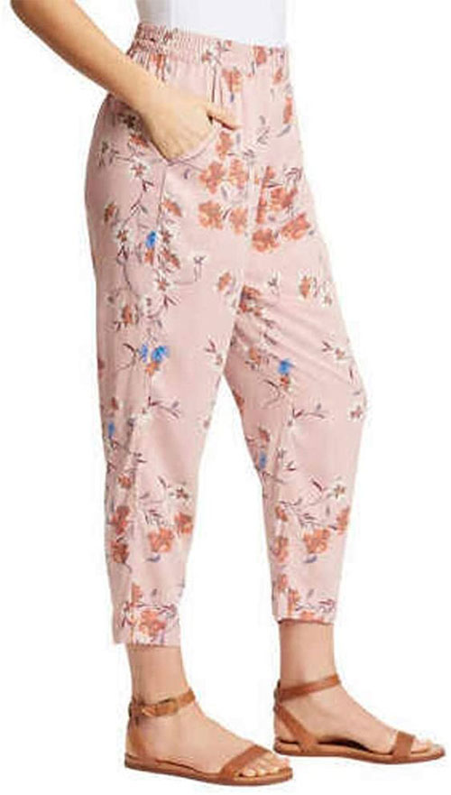12-Stylish-Floral-Pants-For-Spring-2022-12