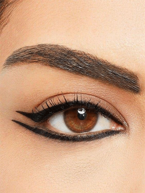 How-To Wear-Fishtail-Eyeliner-10-Ways-To-Enhance-Your-Look-3