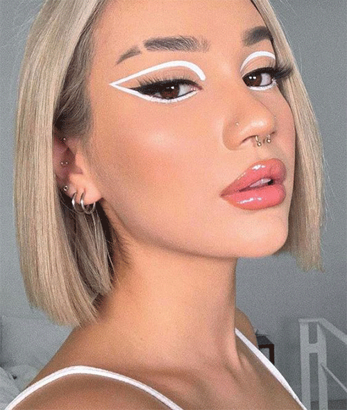 White-Eyeliner-Looks-That-Will-Be-The-Hottest-Trend-In-2022-3