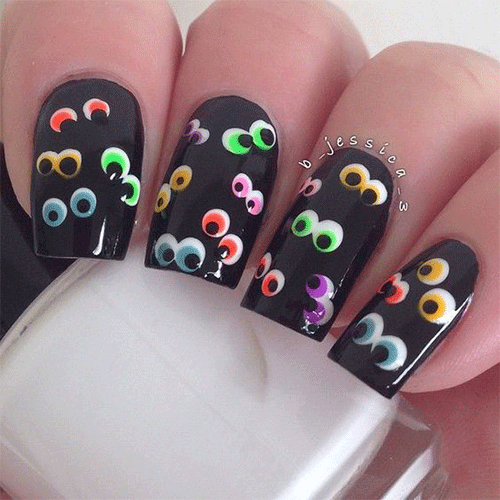 20-Amazing-Halloween-Themed-Nail-Art-Designs-To-Try-Out-5