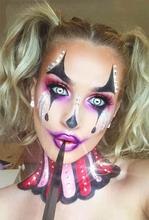 Creepy-Clown-Halloween-Makeup-Looks-To-Try-In-2022-15