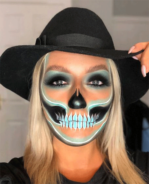 Neon-Halloween-Makeup-Ideas-For-An-Extremely-Spooky-Evening-12