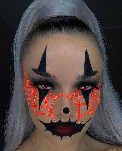 Neon-Halloween-Makeup-Ideas-For-An-Extremely-Spooky-Evening-8