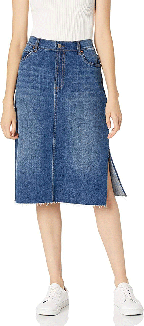 From-Classic-To-Trendy-How-to-Wear-A-Maxi-Denim-Skirt-In-2023-11
