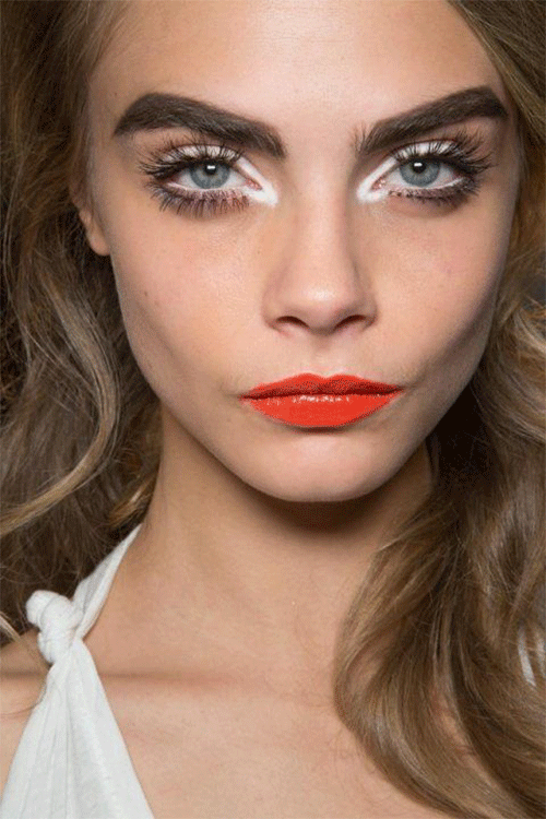 White-Eyeliner-Makeup-Trends-That-You-re-Going-To-Want-To-Copy-ASAP-7