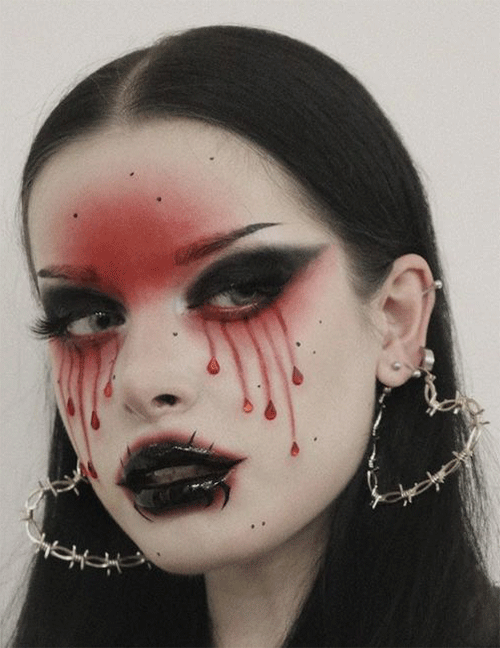 Create-Terrifying-Bleeding-Eyes-Makeup-This-Halloween-2023-6