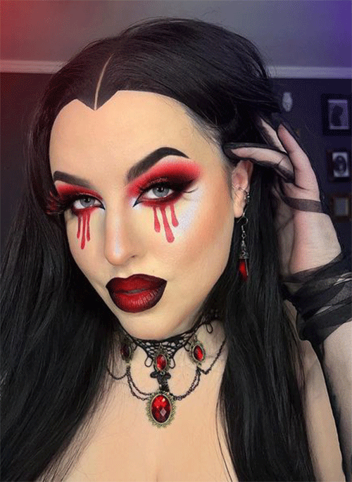Create-Terrifying-Bleeding-Eyes-Makeup-This-Halloween-2023-8