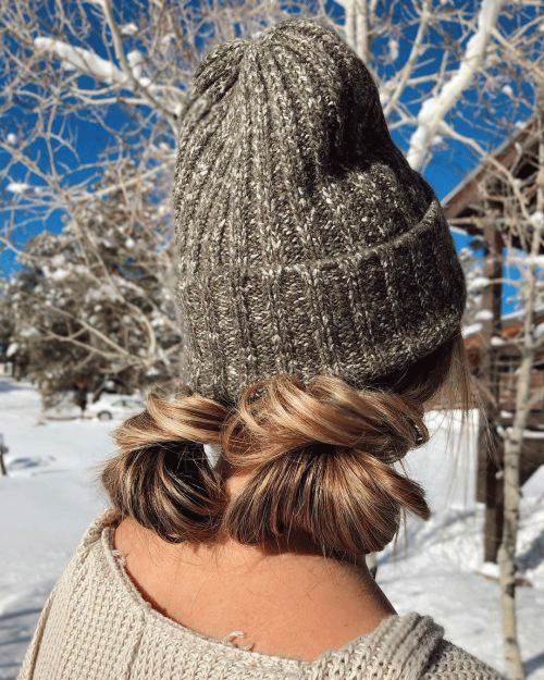 Best-Winter-Hairstyles-For-Beanie-Lovers-Hat-Hair-Happiness-5