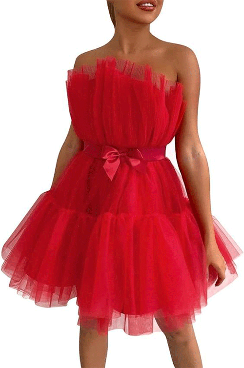 Trendy-Romantic-Valentine’s-Day-2024-Party-Outfits-5